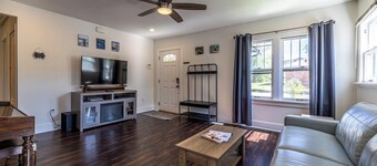 Dog and Fly Fishing Friendly 2-bedroom House in Downtown Casper