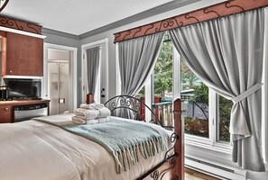 Strykejern/-brett, wi-fi og sengetøy