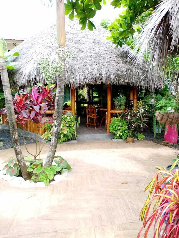 Façade de lâhĂ©bergement