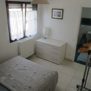 1 bedroom, free WiFi, bed sheets, wheelchair access