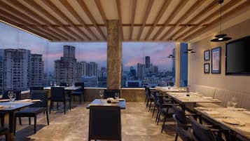 FrĂŒhstĂŒck, Mittagessen, Abendessen, internationale KĂŒche