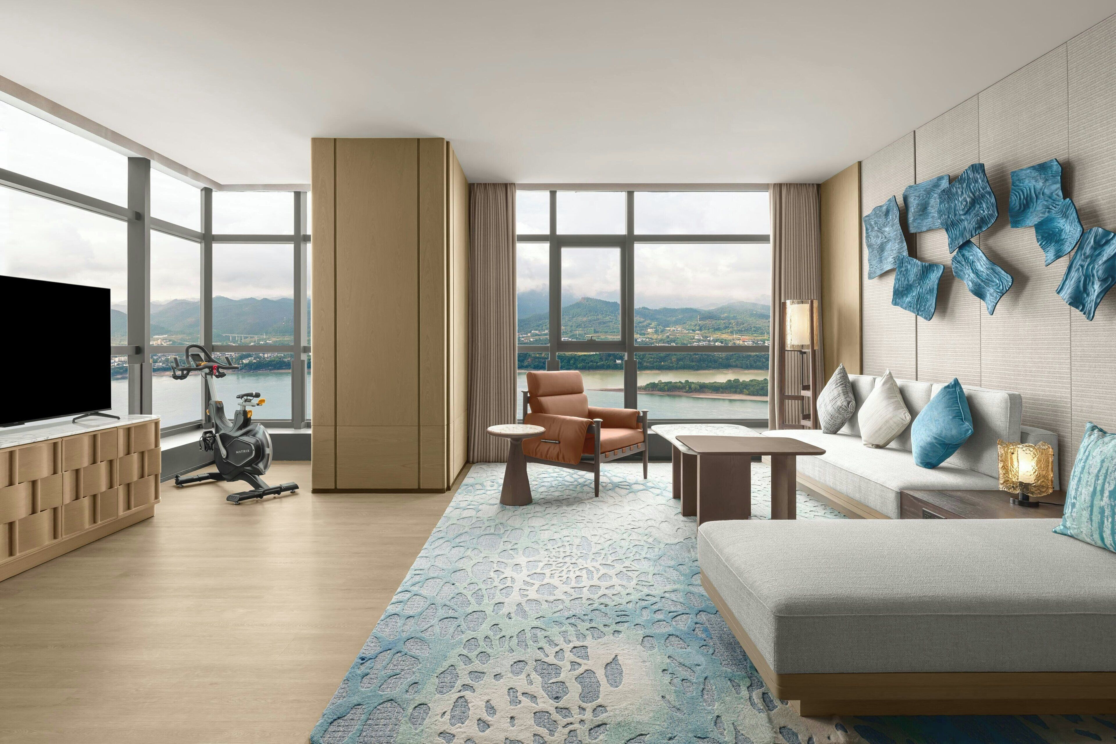 Blackout drapes, rollaway beds, free WiFi, bed sheets