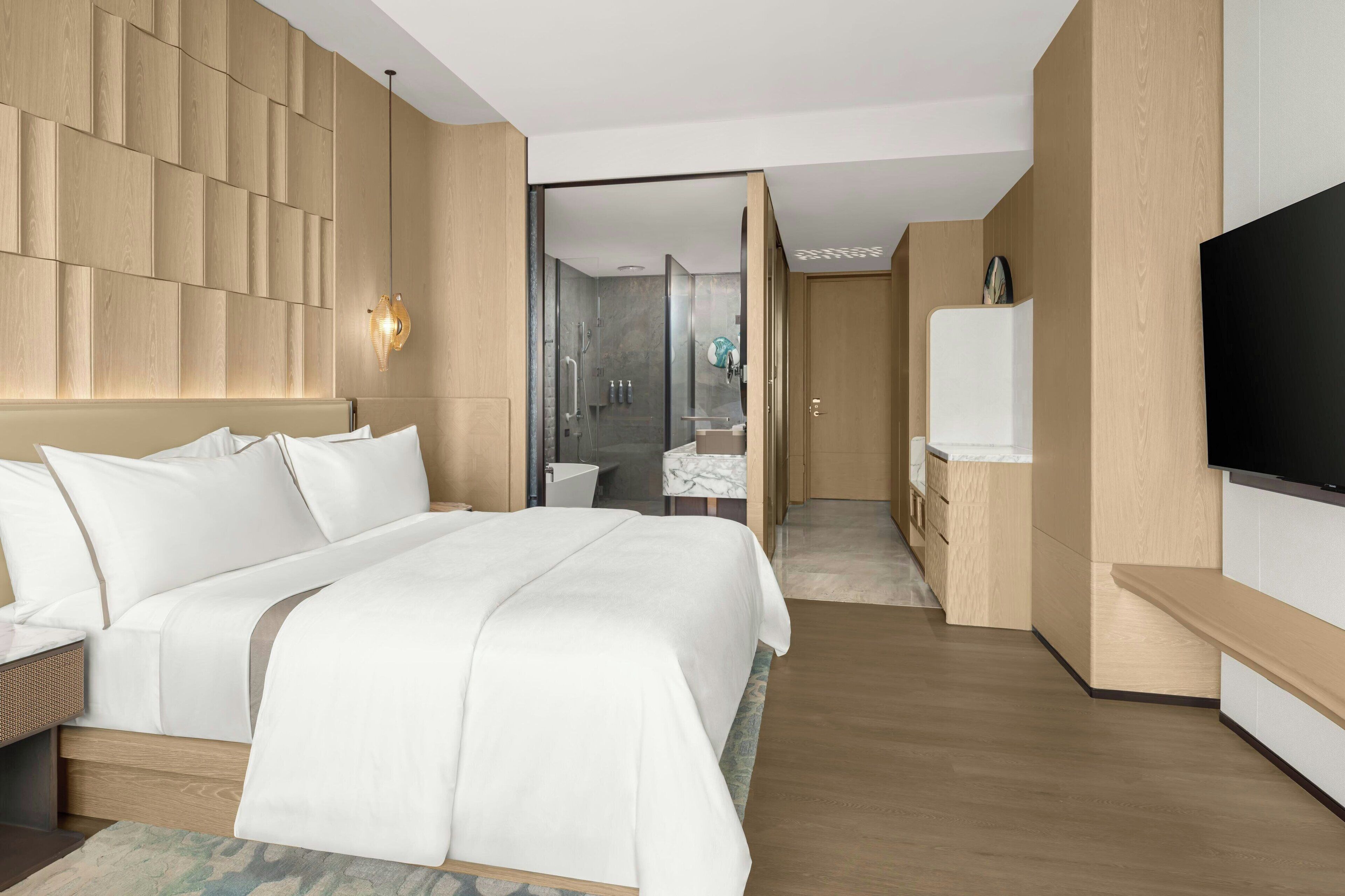 Blackout drapes, rollaway beds, free WiFi, bed sheets