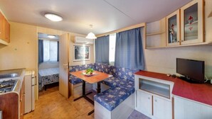 Interior - Mobilhouse in campsite Seafront (Lotzorai)