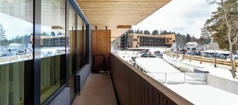 Apartment In Kokhta Mitarbi