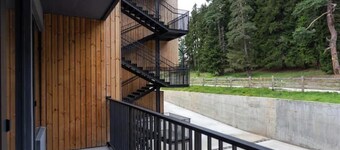 Charming 1BR Apartment