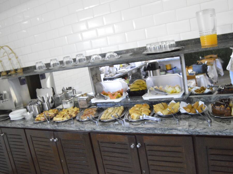 Frokostbuffé er inkludert hver dag