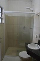 Triple Room | Desk, free WiFi, wheelchair access