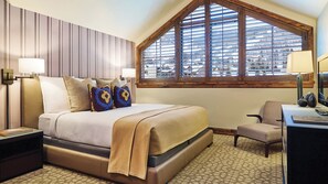 3 soverom, strykejern/-brett, wi-fi og sengetøy