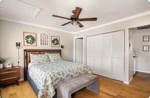 1 bedroom, desk, iron/ironing board, free WiFi