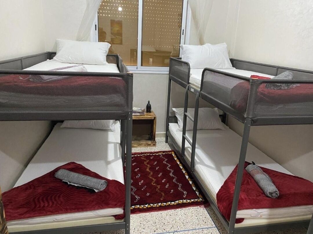 Dortoir Partagé Économique, balcon, vue plage