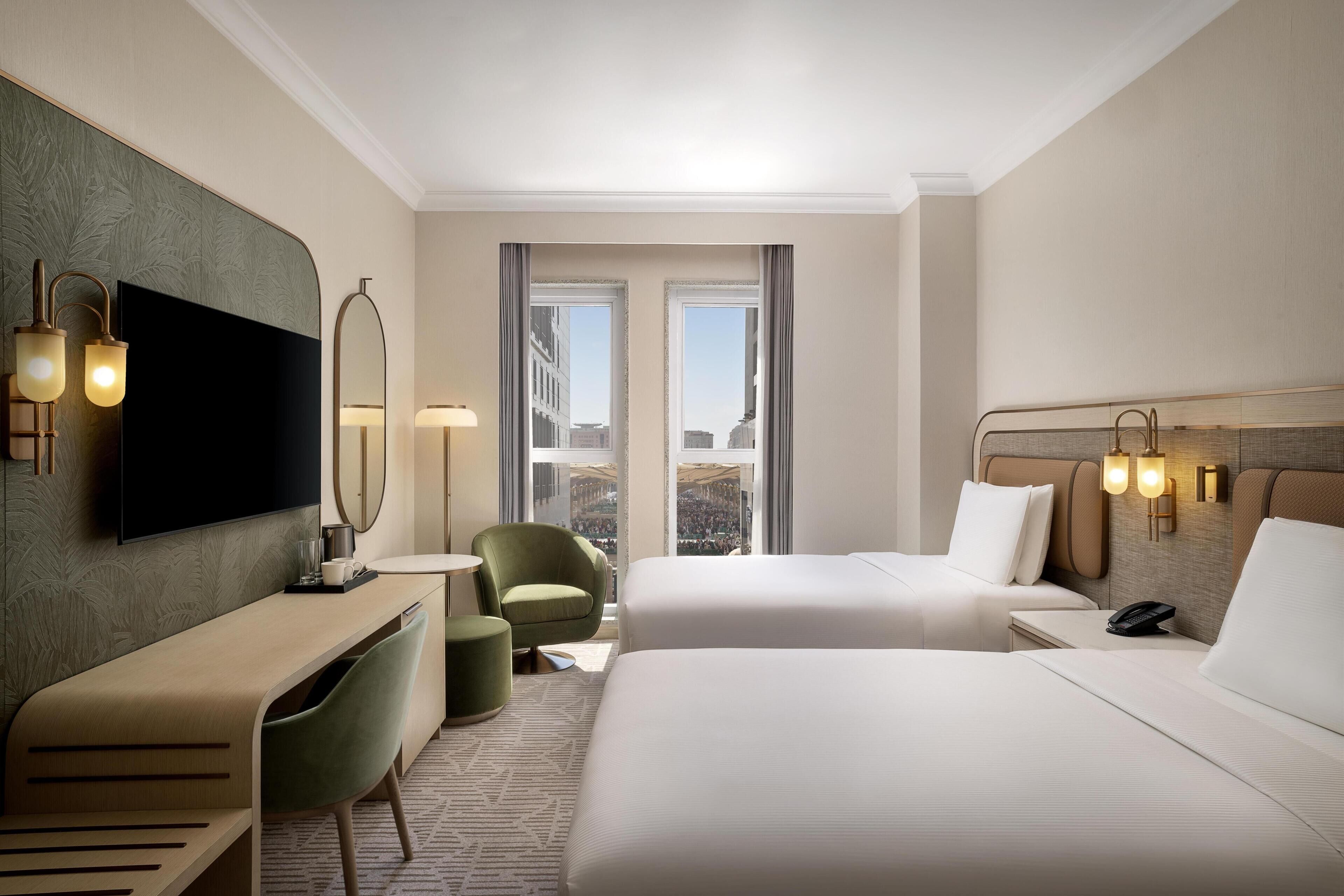 Hochwertige Bettwaren, Daunenbettdecken, Select-Comfort-Betten, Minibar