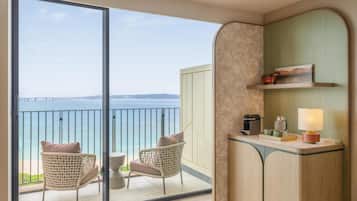 Minibar, in-room safe, desk, blackout curtains