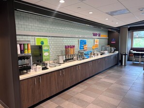 Petit déjeuner buffet compris tous les jours