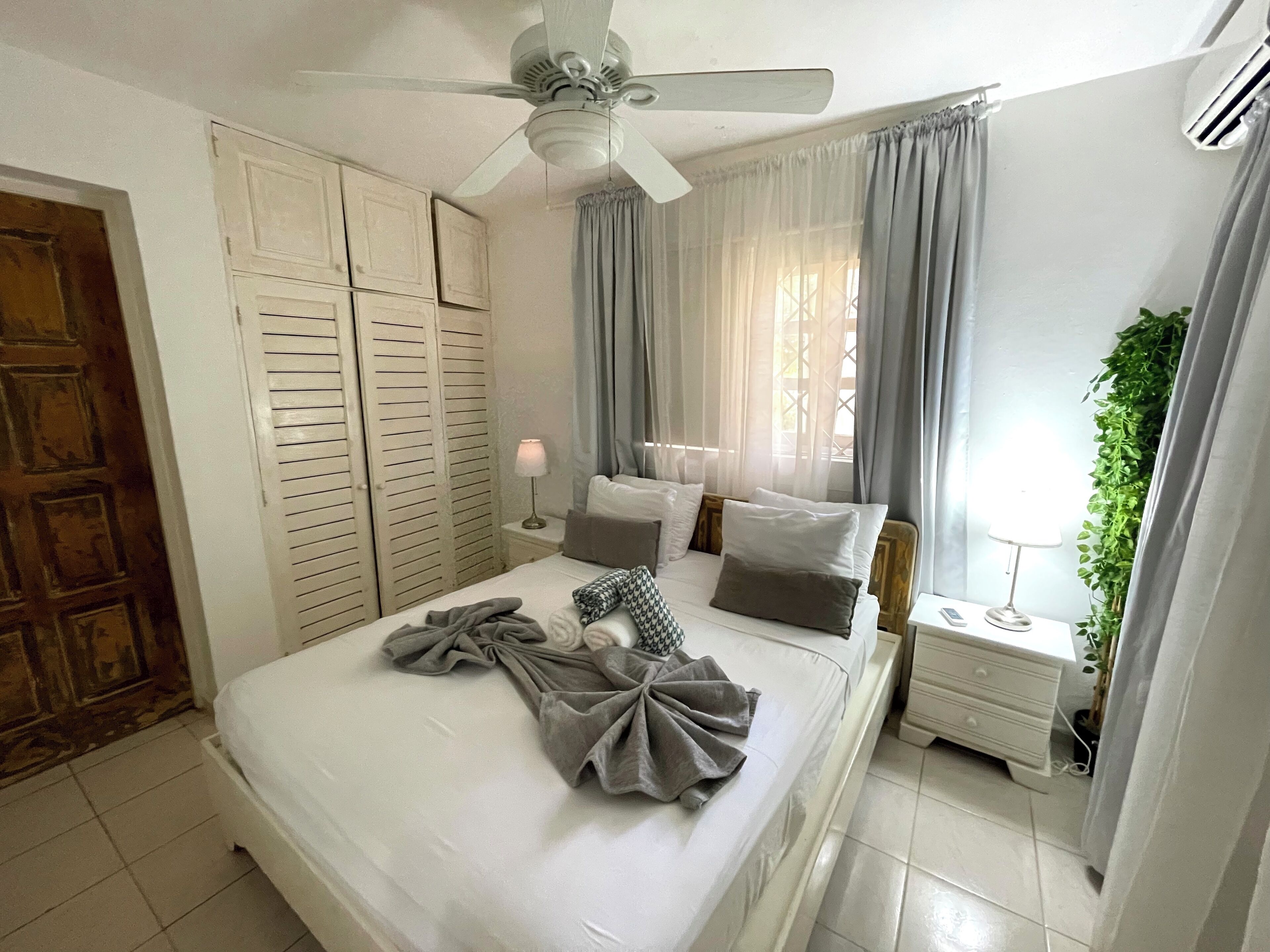 Villa, 2 habitaciones, en el área del jardín | Ropa de cama de alta calidad, edredón y camas con efecto memoria 