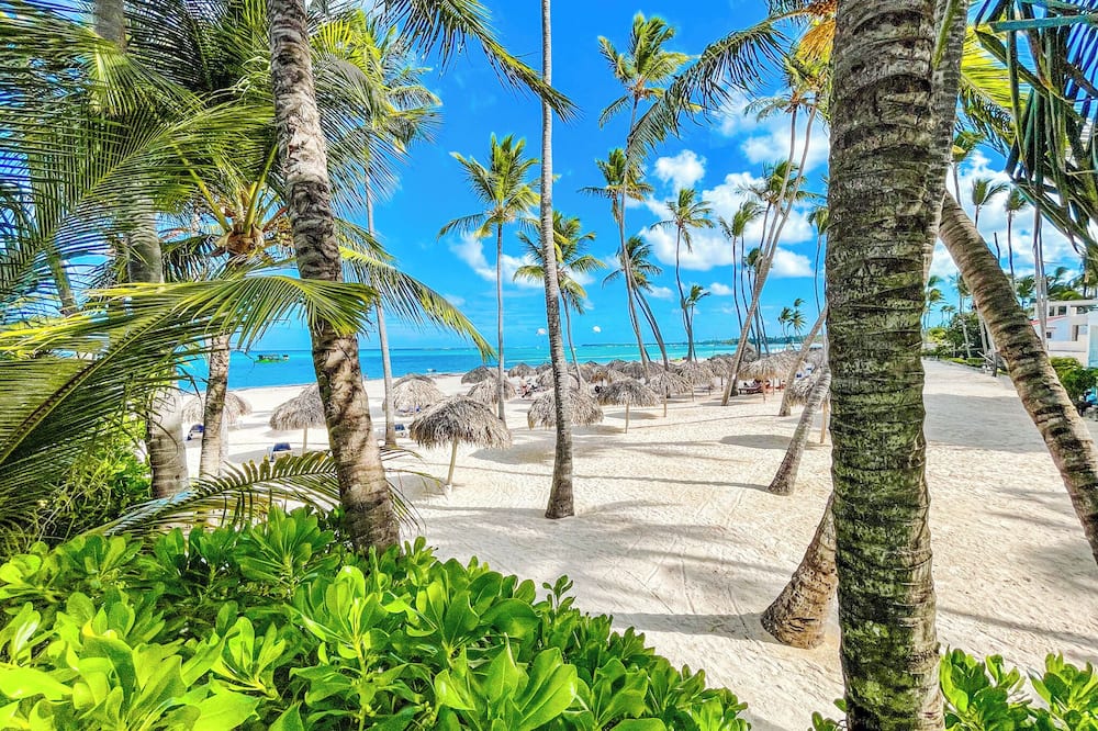 BAVARO SEASIDE Villas BEACH HOTEL & SPA