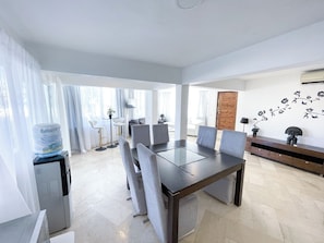 In-room dining - BAVARO SEASIDE Villas BEACH HOTEL & SPA (Punta Cana)