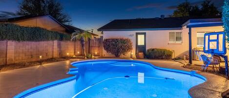 Outdoor pool, a heated pool