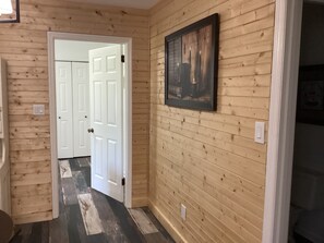 Interior - Lovely totally renovated 3-bedroom house with charm and comfort in Rainsville AL (Rainsville)