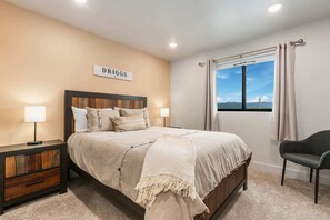 3 Schlafzimmer, Bügeleisen/Bügelbrett, Reisekinderbett, WLAN