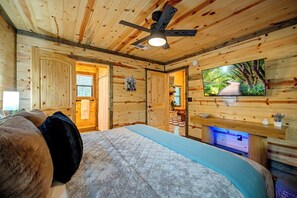 2 habitaciones, tabla de planchar con plancha, internet y ropa de cama 