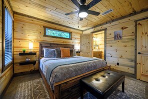 2 bedrooms, iron/ironing board, Internet, bed sheets