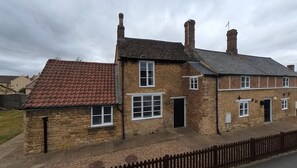 Exterior - Wothorpe House, Stamford Centre by Belmont Places (Lincolnshire)
