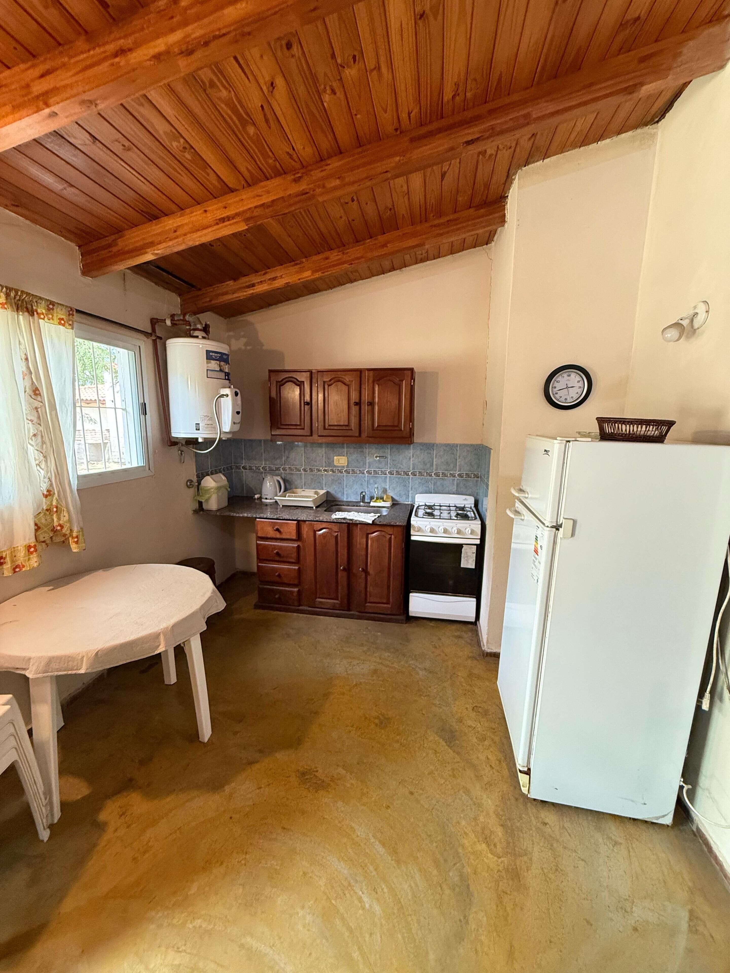 Oven, stovetop, cookware/dishes/utensils