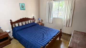 Espacio para trabajar con laptop y wifi gratis