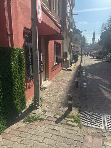 A comfortable air-conditioned apartment for 5 people in beautiful İstanbul