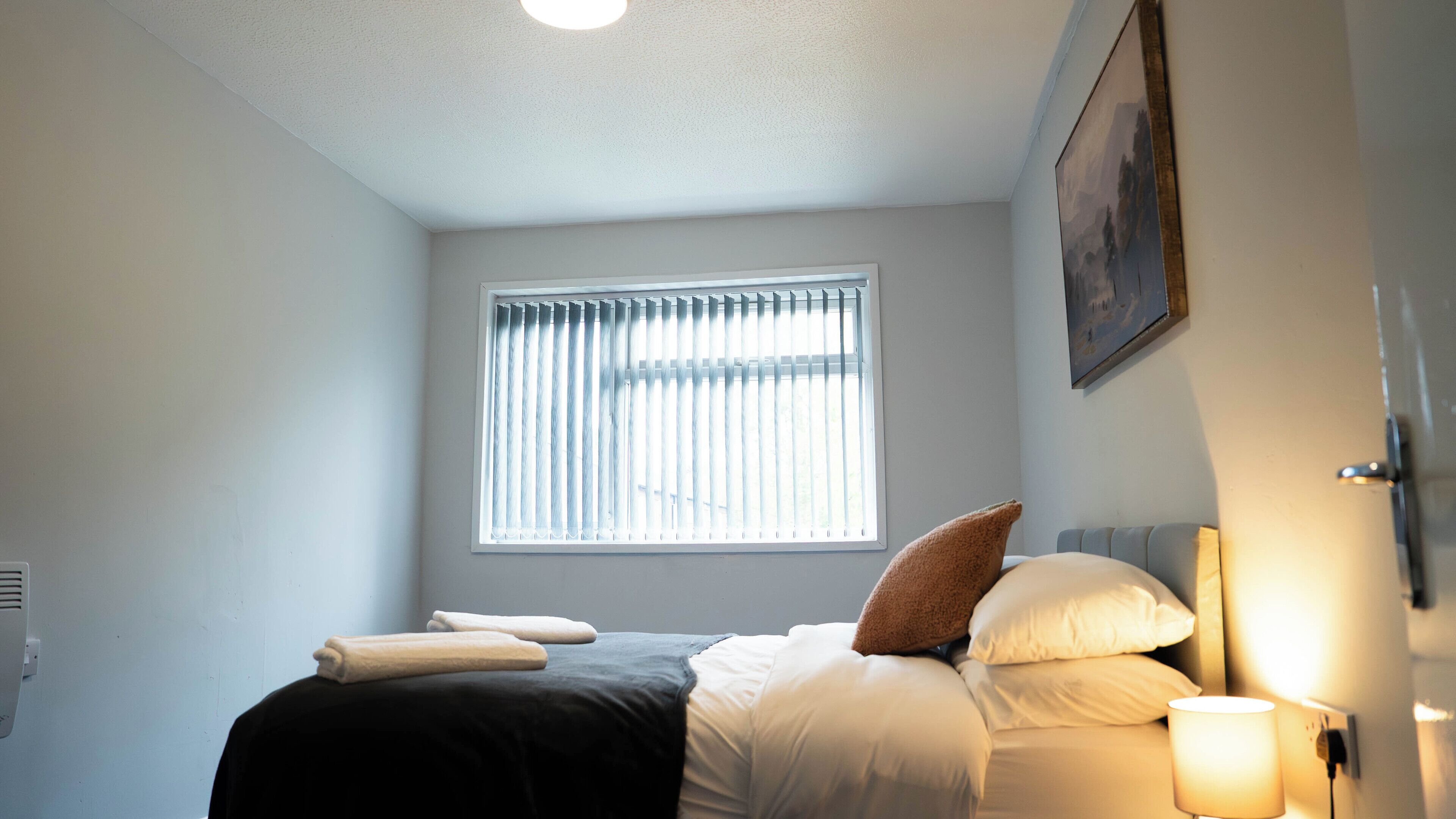 3 bedrooms, iron/ironing board, travel cot, free WiFi