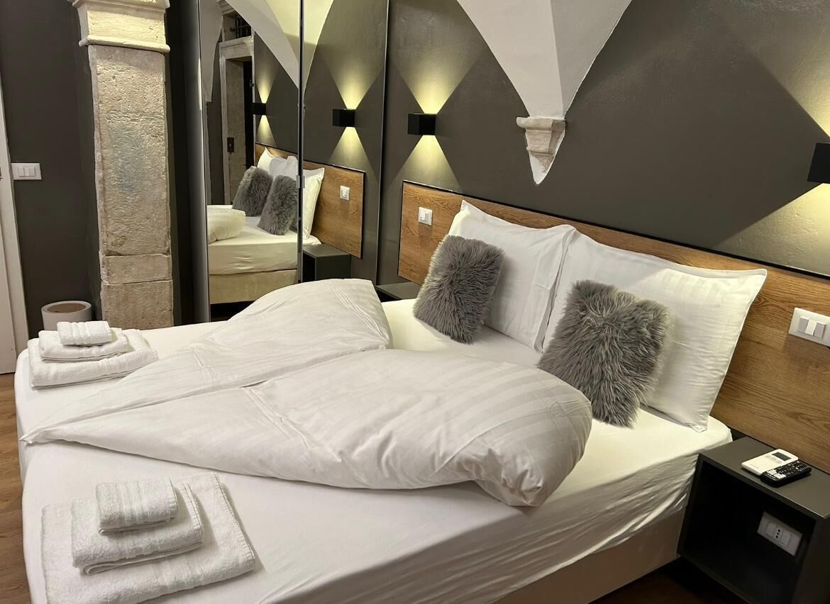 1 多间卧室、WiFi、床单