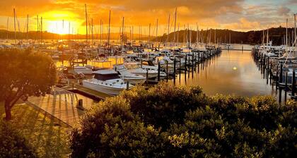 Peaceful Luxury Apartment in Opua Marina, Bay of Islands