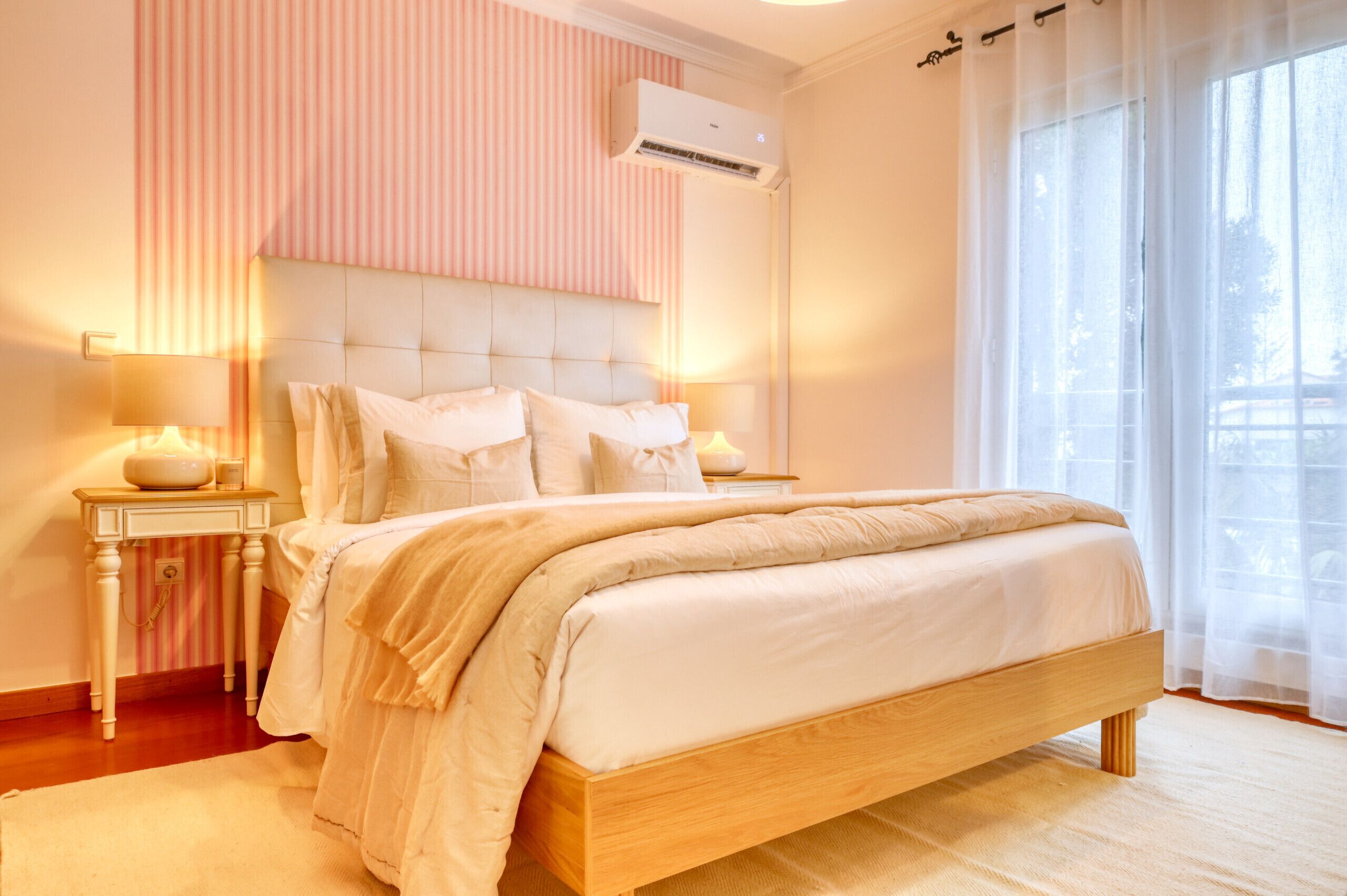 2 habitaciones, tabla de planchar con plancha y wifi gratis 