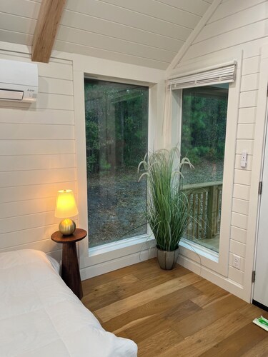 Luxury Tiny Home in the Country - 20 min to Downtown Auburn!