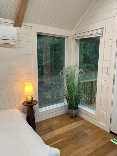 Luxury Tiny Home in the Country - 20 min to Downtown Auburn!