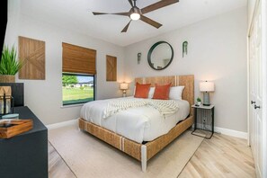 4 bedrooms, WiFi, bed sheets