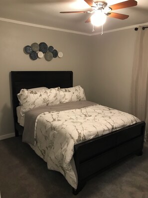 3 sovrum, strykjärn/strykbräda, wi-fi och sängkläder