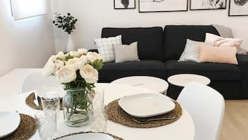 Comfort Apartment, Non Smoking, Kitchen | Living area