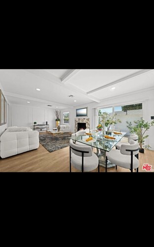 Charming 3 Bedroom 2 Bathroom house in Van Nuys!