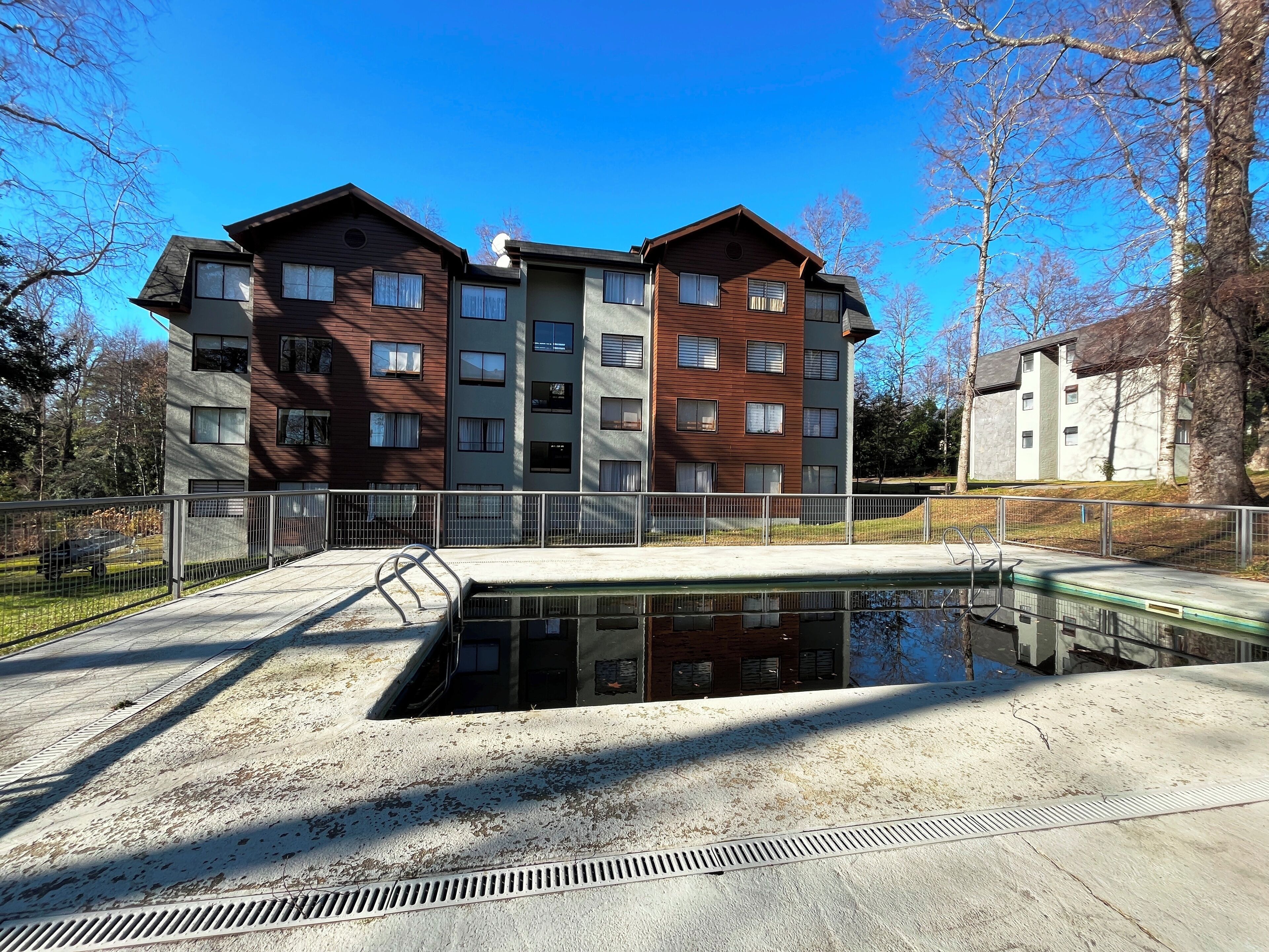 Utomhuspool