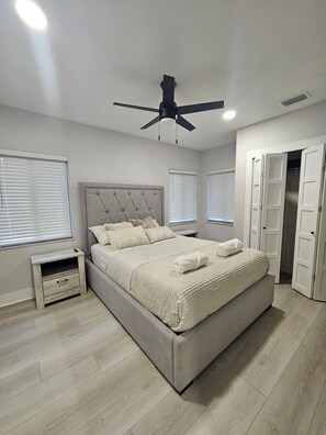 2 habitaciones, wifi gratis y ropa de cama