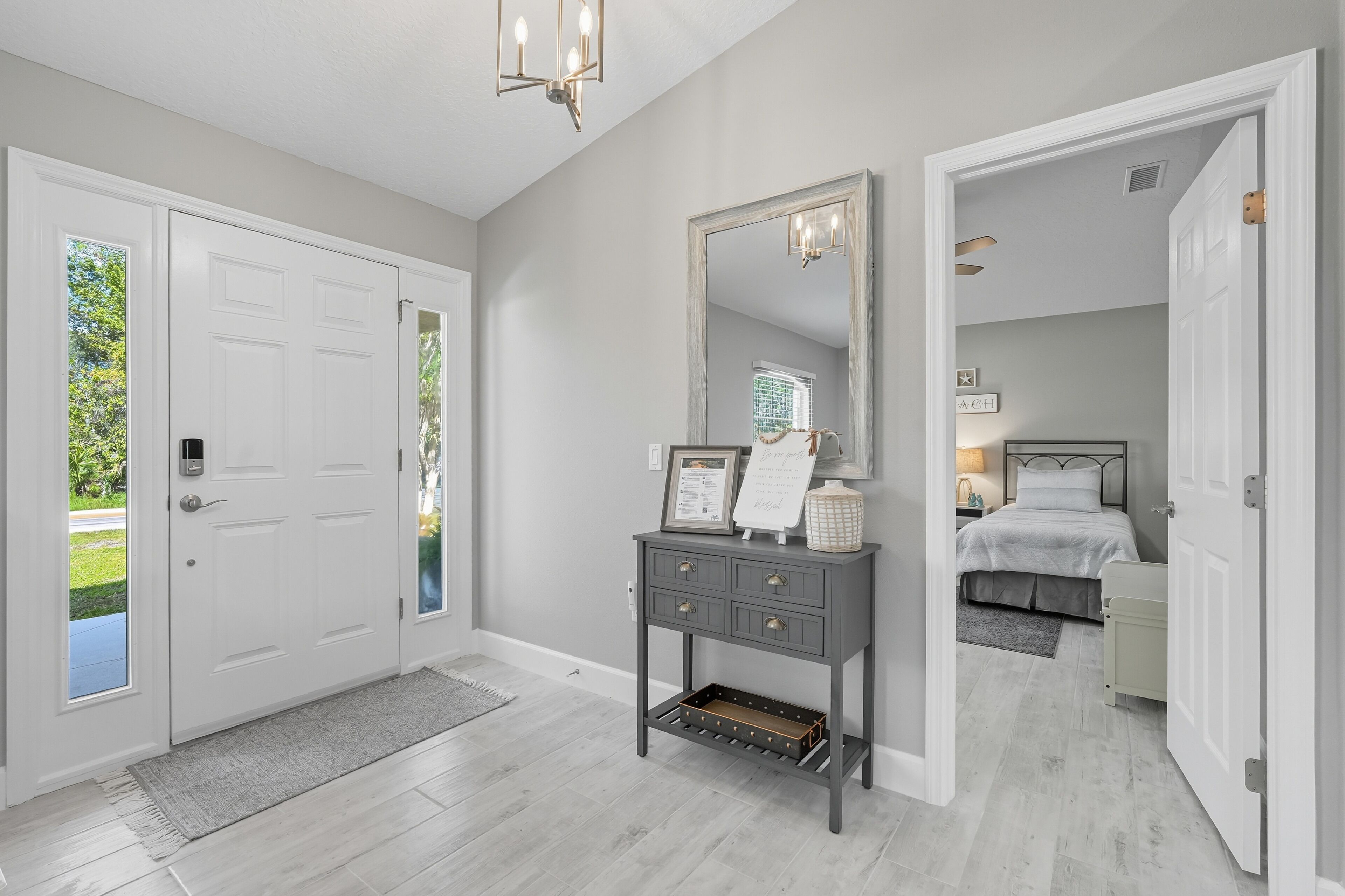 4 bedrooms, iron/ironing board, travel crib, free WiFi