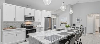 Newly Remodeled, Spacious 4-Bedroom Getaway