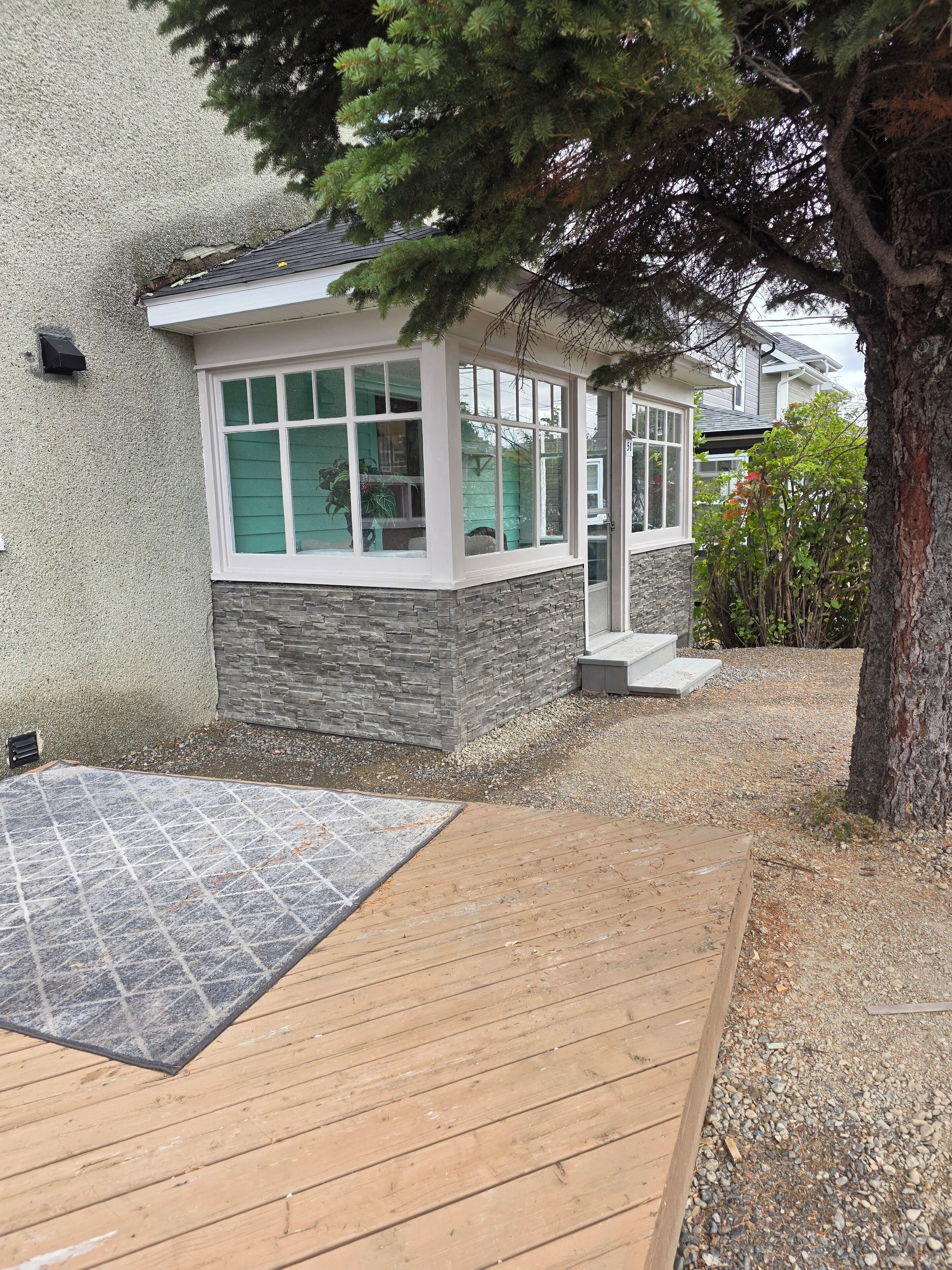 تفاصيل الفندق من الخارج