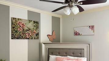 4 dormitorios, tabla de planchar con plancha, wifi y ropa de cama