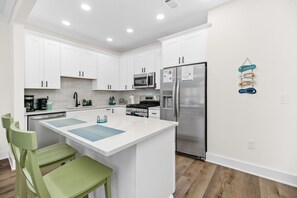 Private kitchen - Great Townhome in the heart of Pensacola (Pensacola)
