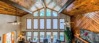 Heaven Sent: large family home w/ Game Room, Hot Tub, Pet Friendly