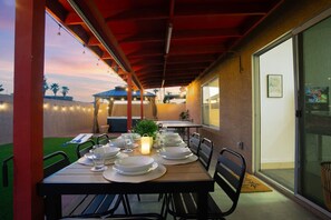 Outdoor dining
