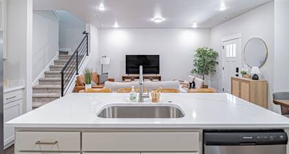 Brand New Townhome in proximity to the Hospital, Mall, Restaurants, and Parks.